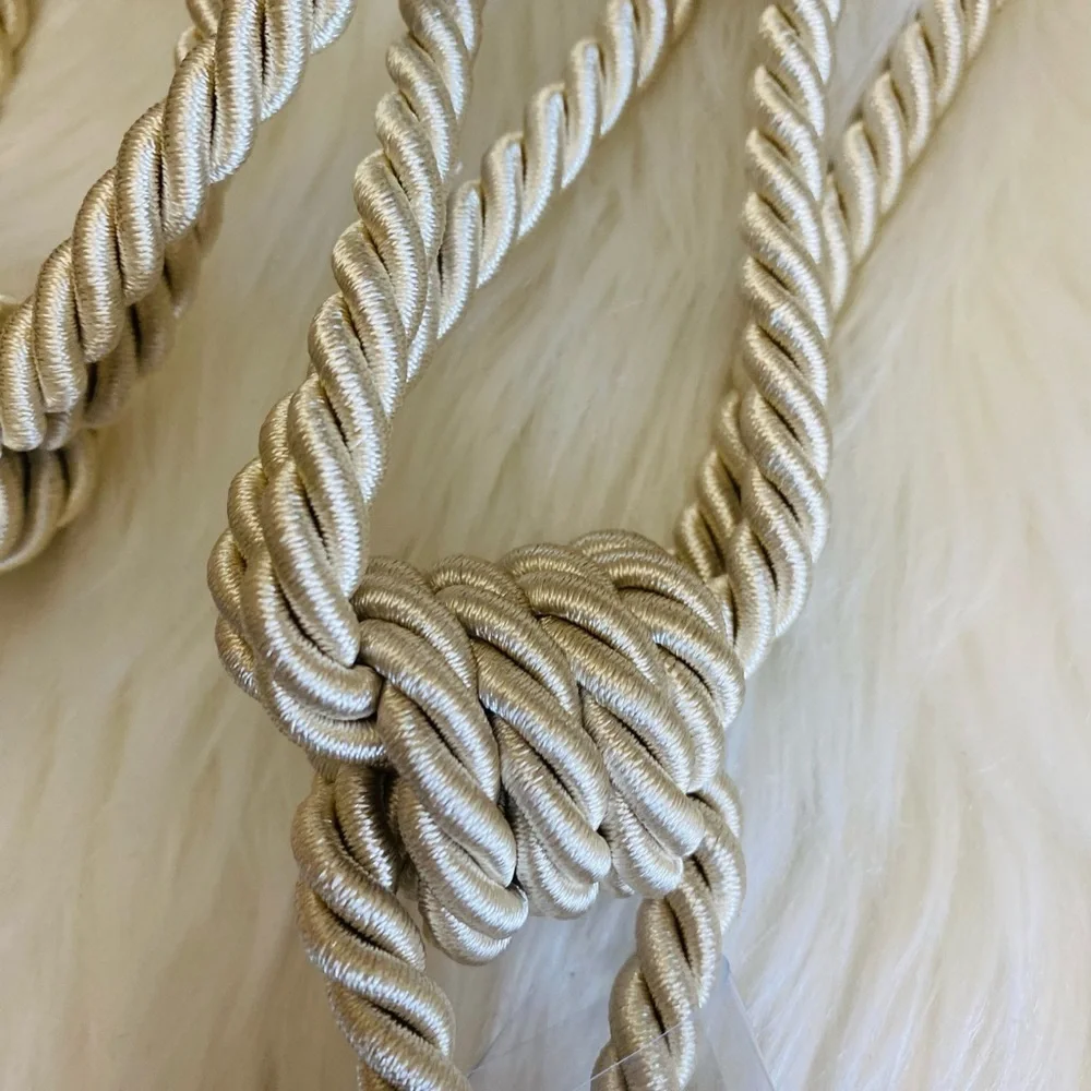 Kentex Homes decorative curtain tie backs in champagne color (one pair)